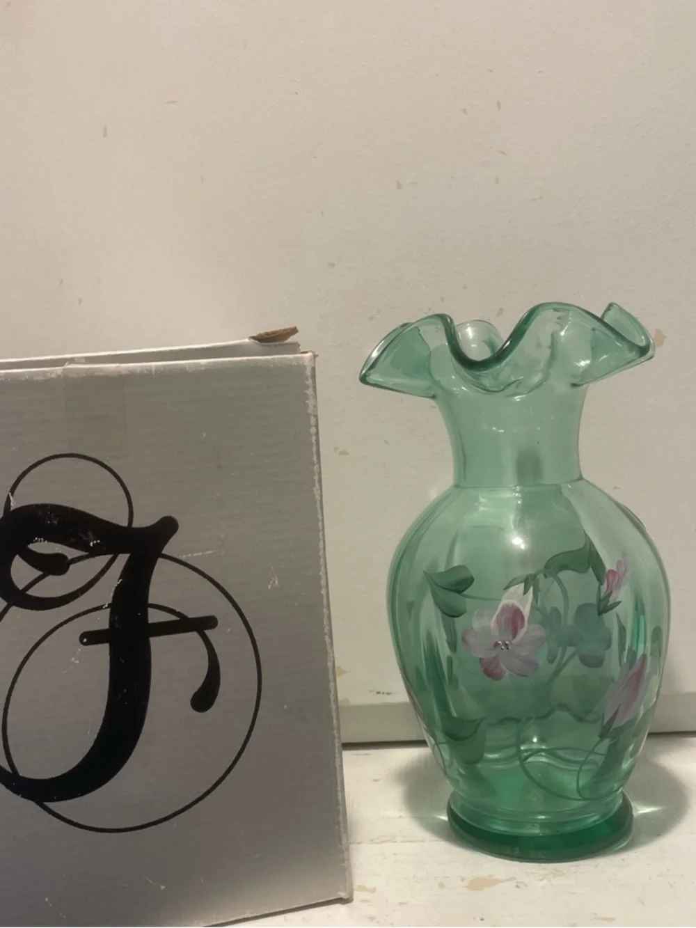 Fenton Hand-Painted and Artist signed Teal Green Glass Vase - Picture 1 of 10